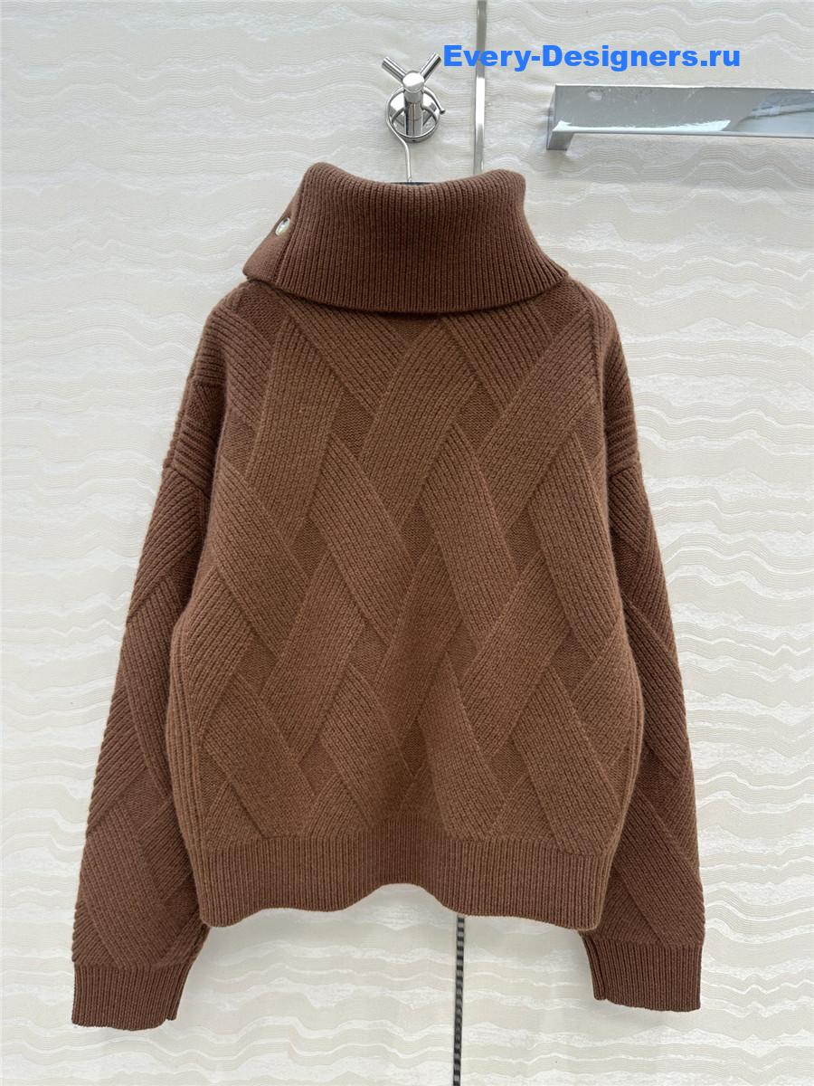 H**me5 brown wool long-sleeve sweater
