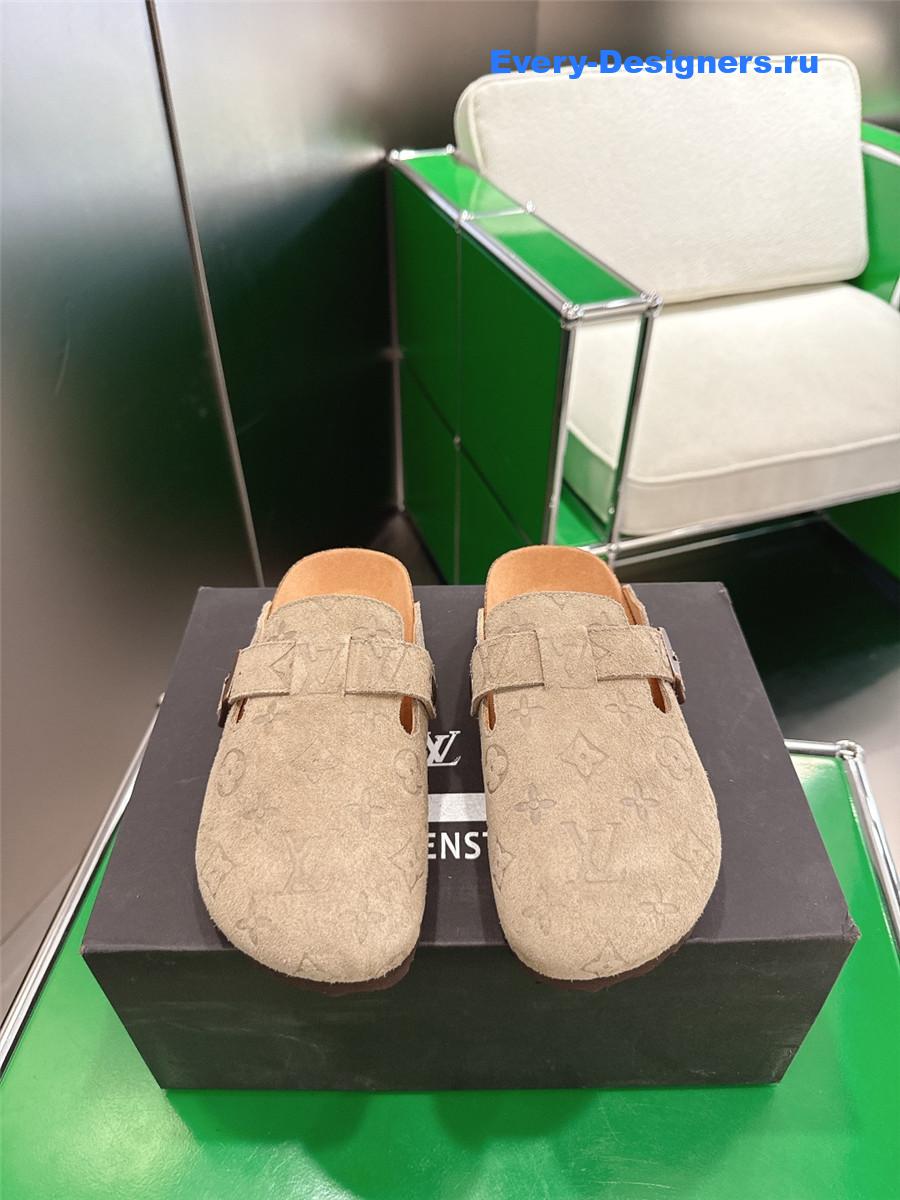 l0vis Vvtt0n lv to-go flat comfort clog