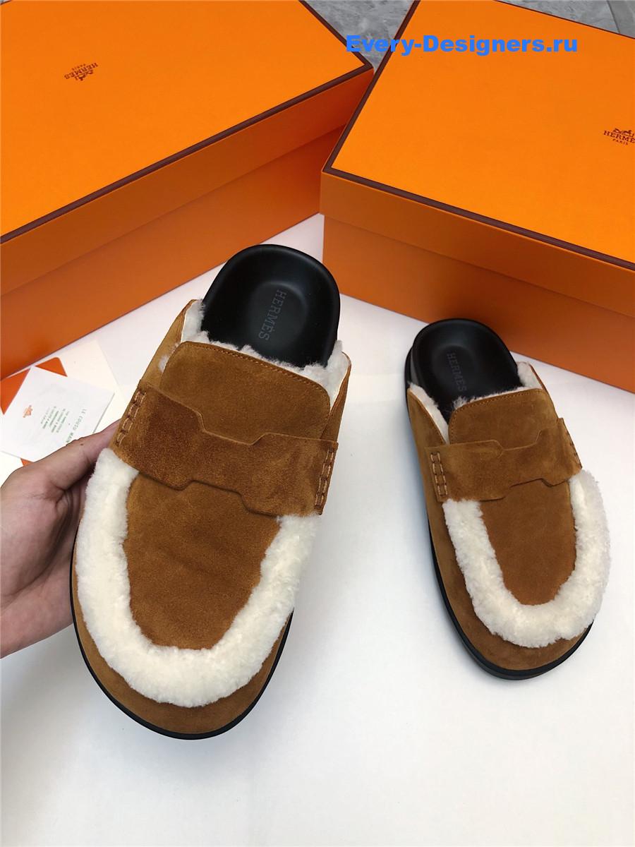 H**me5 brown suede goatskin shearling go mules