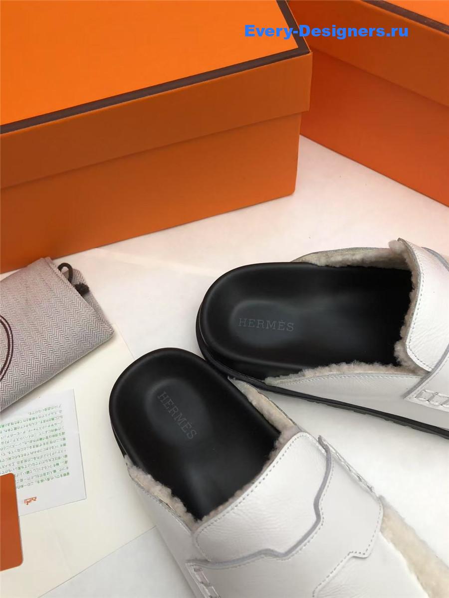 H**me5 white leather goatskin shearling go mules