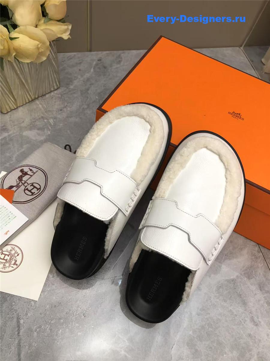 H**me5 white leather goatskin shearling go mules