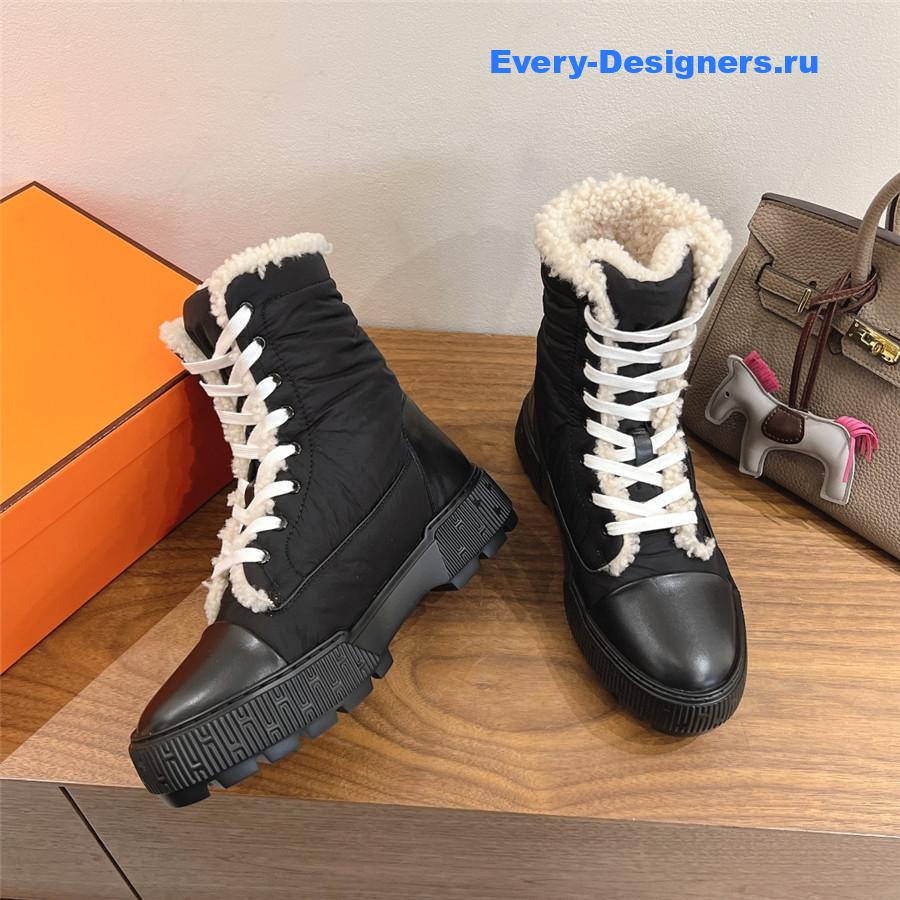 H**me5 black fresh ankle boot