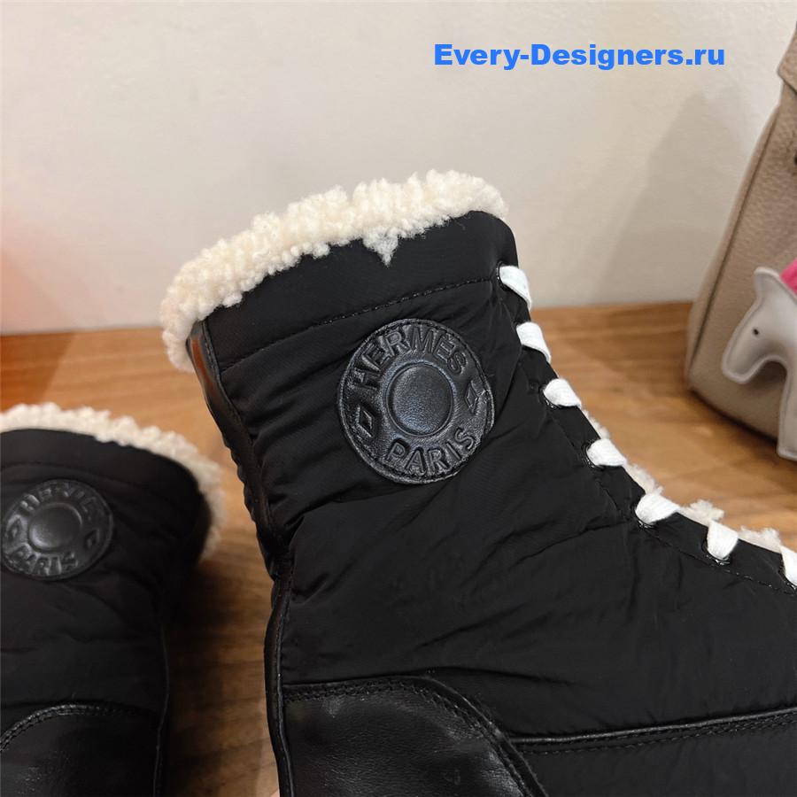 H**me5 black fresh ankle boot