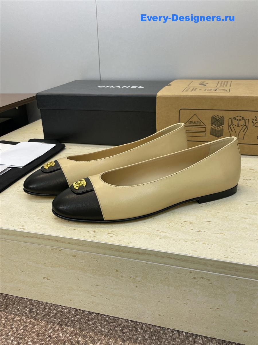 Ch**el beige lambskin ballet flats