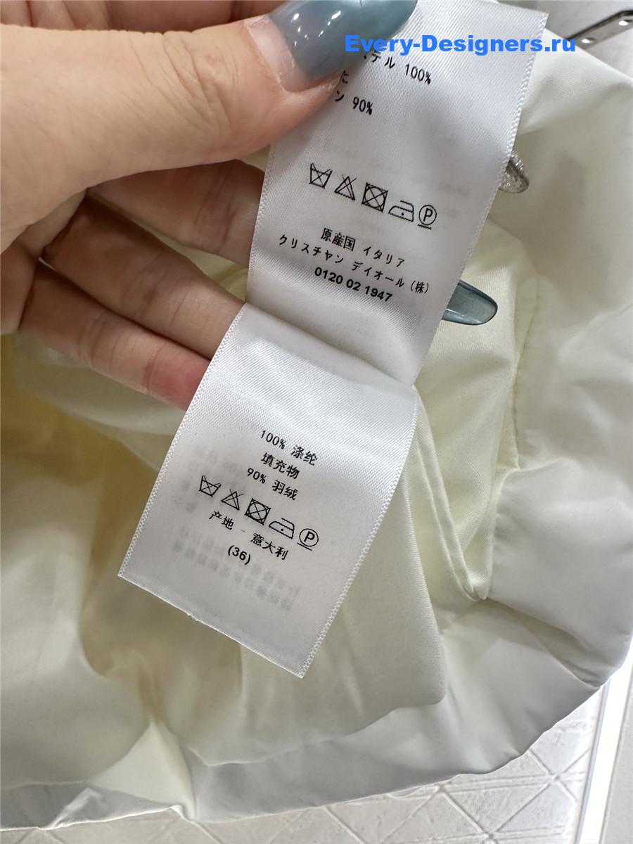 D10r hooded star down jacket