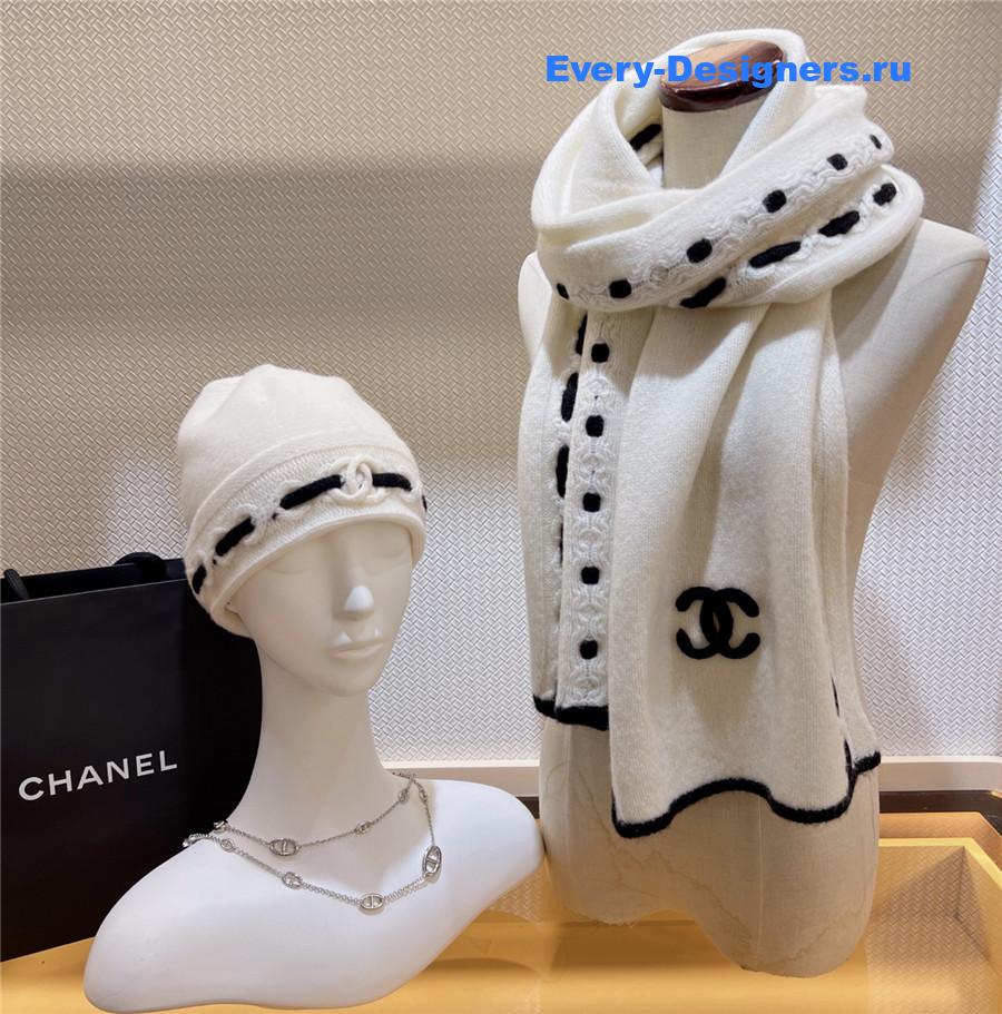 Ch**el white cashmere hat and scarf set