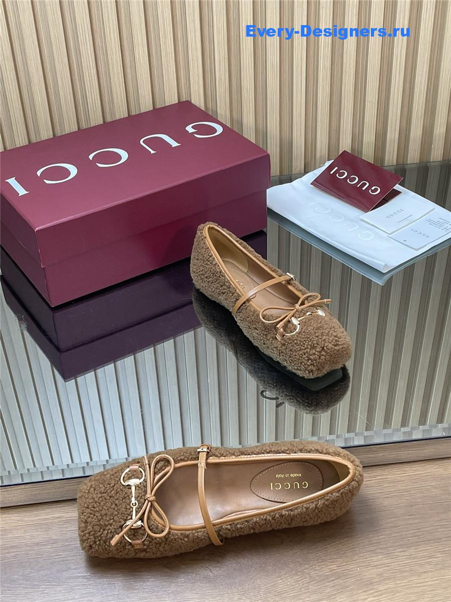 Gvc*1 horsebit brown leather-trimmed shearling flats