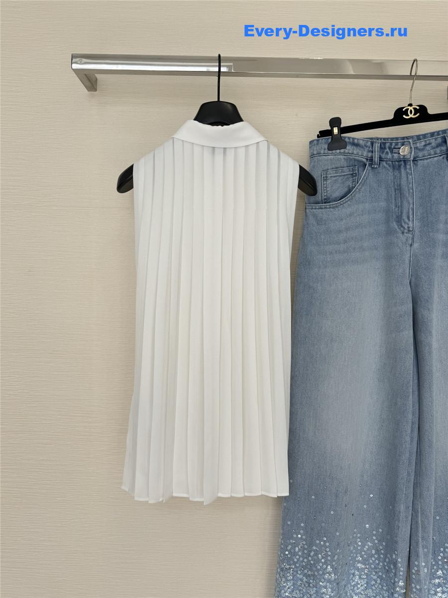 Ch**el white pleated sleeveless top