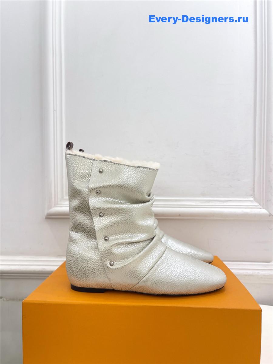 l0vis Vvtt0n beige nomade boots