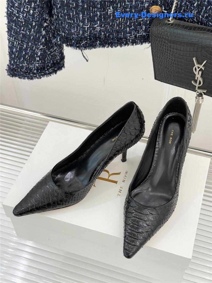 The R0w black liisa python almond kitten heel pump