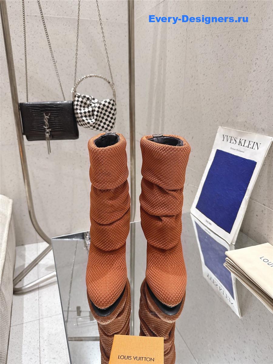 l0vis Vvtt0n camel summer mid wedge boot