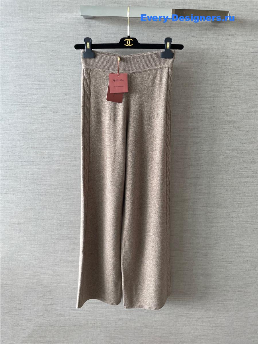 L0r0 P1ana cashmere beige set