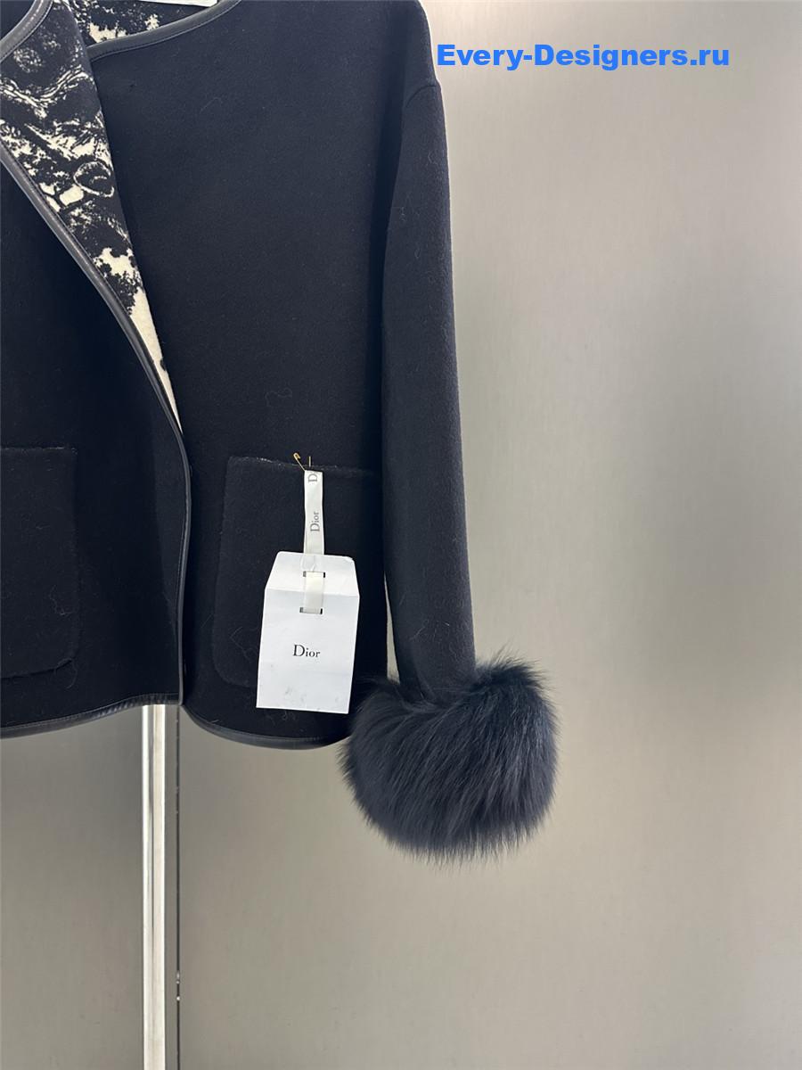 D10r black wool coat