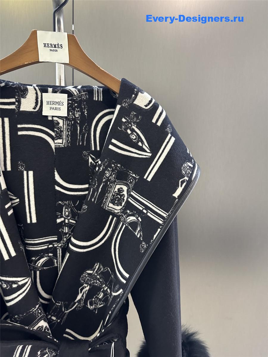 H**me5 black classic print wool coat