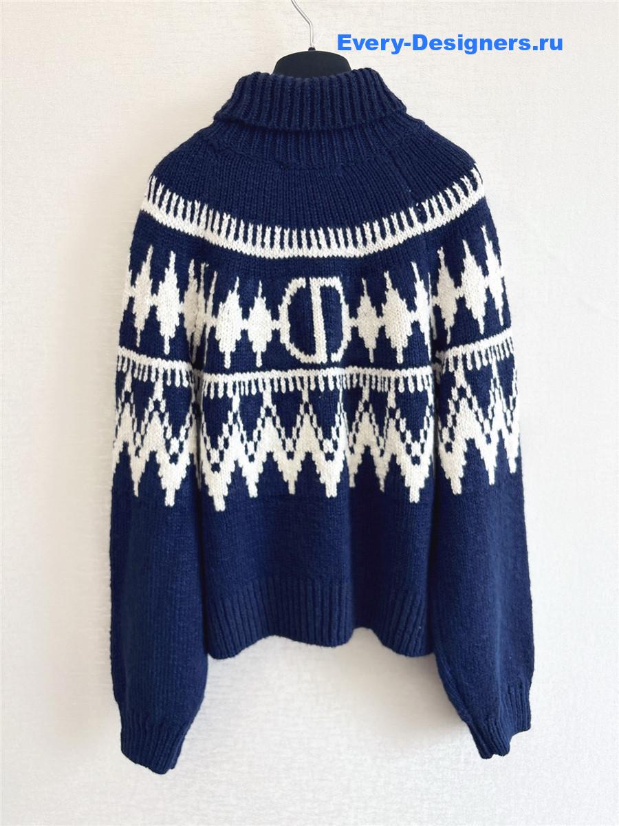 D10ralps navy turtleneck cashmere sweater