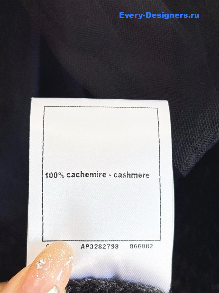 Ch**el gradient bow round neck pullover