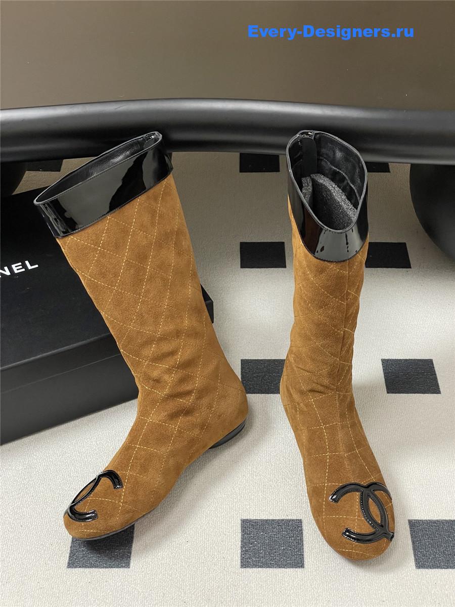 Ch**el camel quilted suede boots