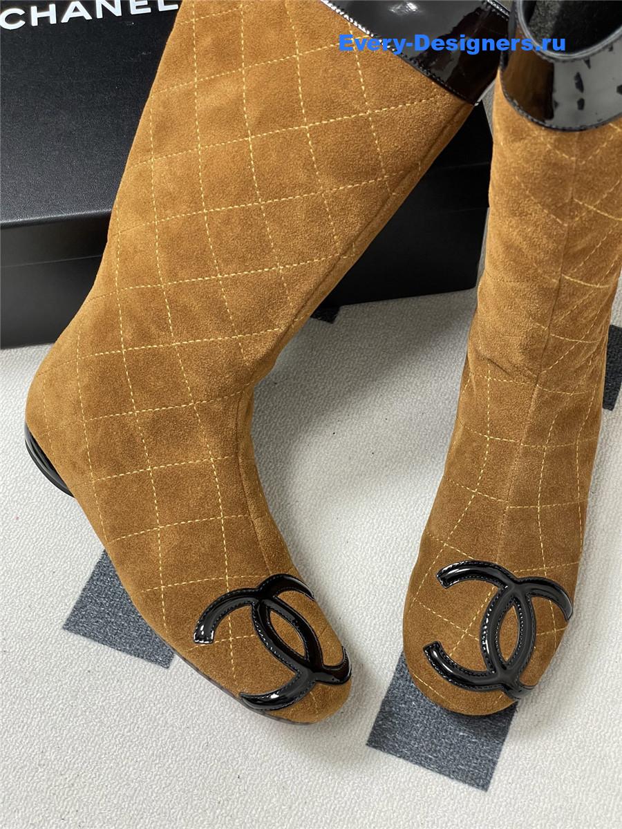 Ch**el camel quilted suede boots