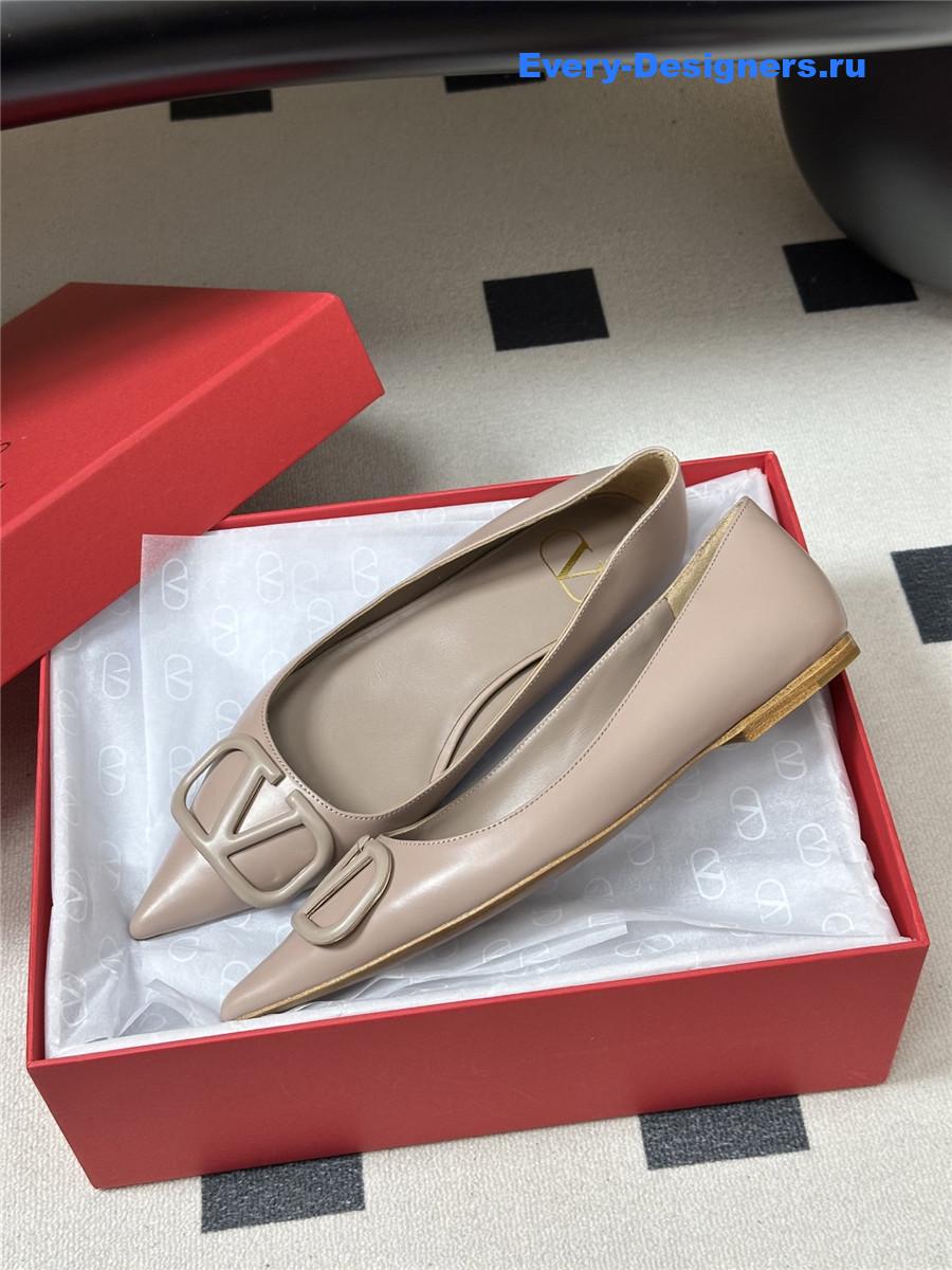 Va1e*ntin0 vlogo pink patent leather ballet flats