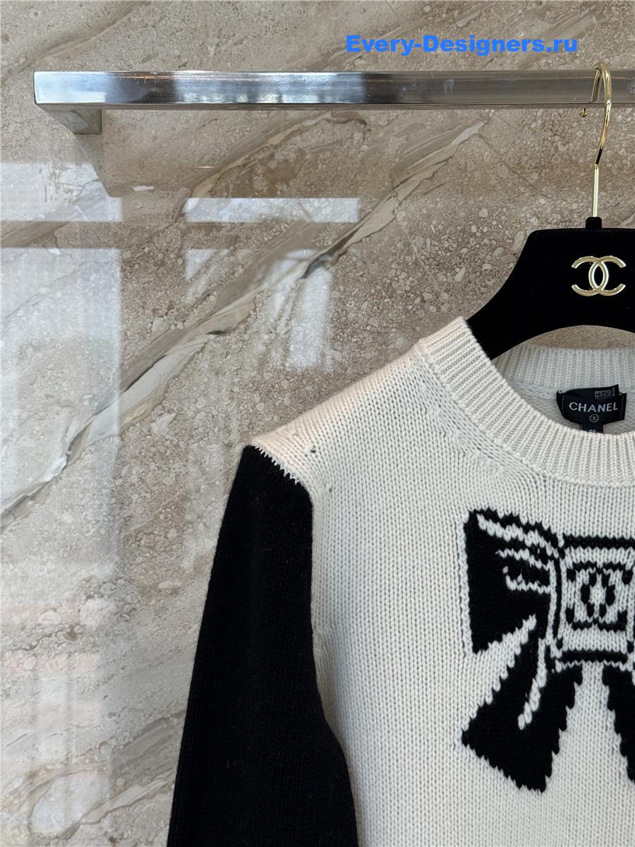 Ch**el coco neige bow knit sweater