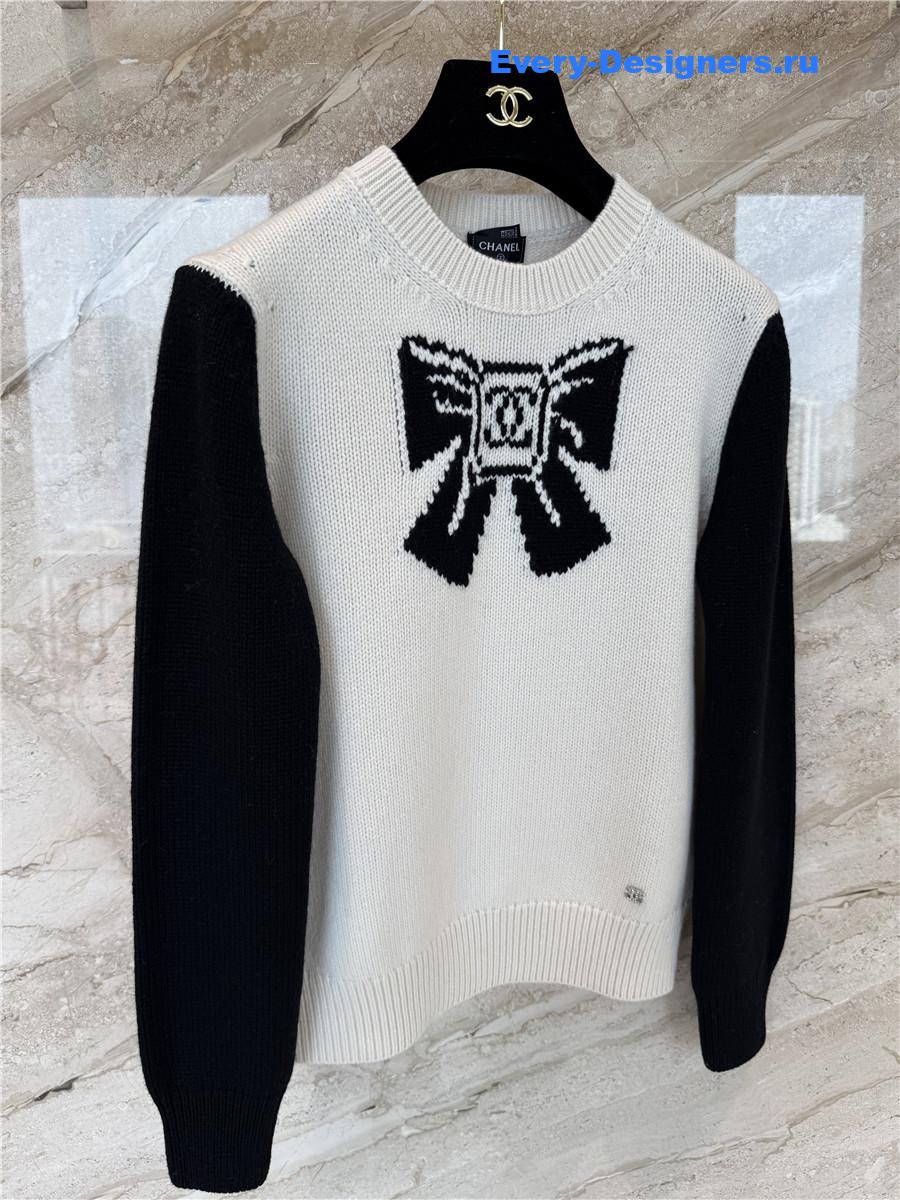 Ch**el coco neige bow knit sweater