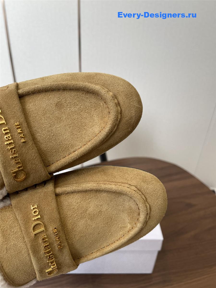 D10r brown suede goatskin loafers