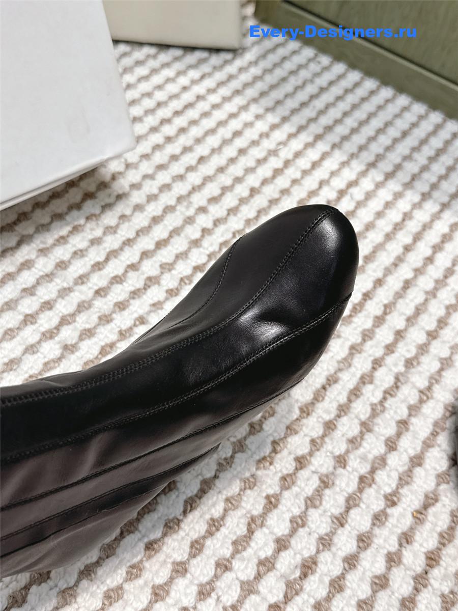 The R0w chunky heel round toe black ankle boots