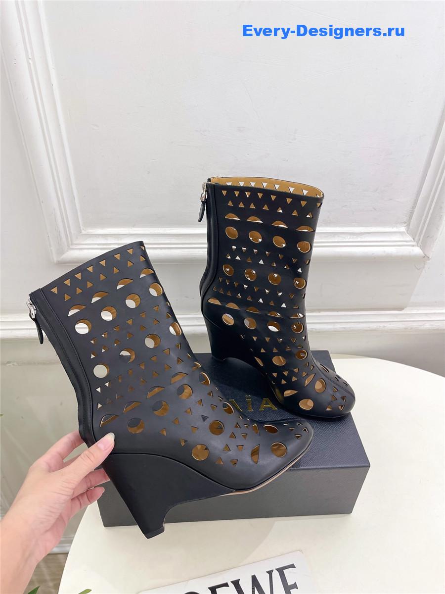 Alaïa Vienne Black Suede Wedge Ankle Boots