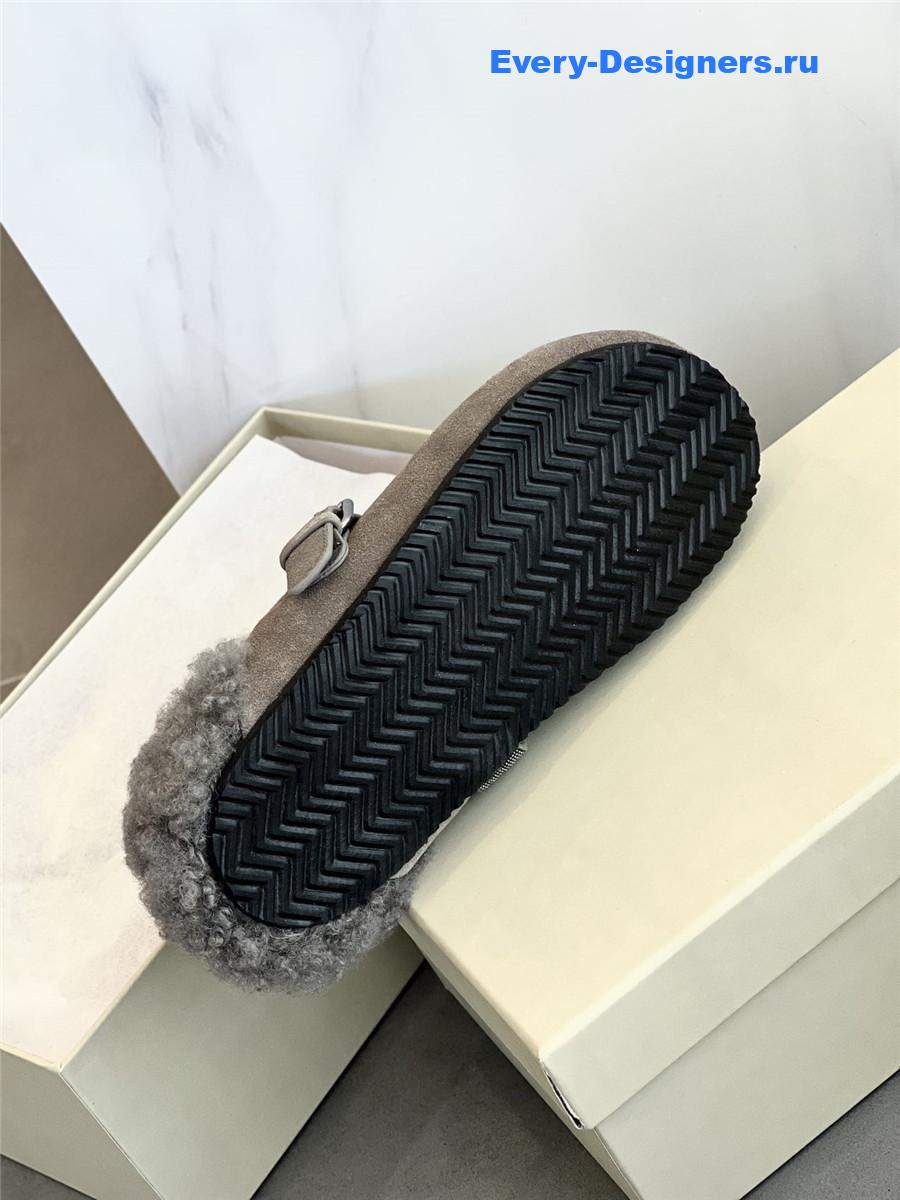 BC Light Gray Shearling Suede Clogs