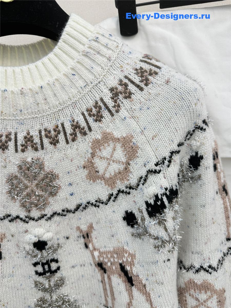 Ch**el white christmas skiing crew neck sweater