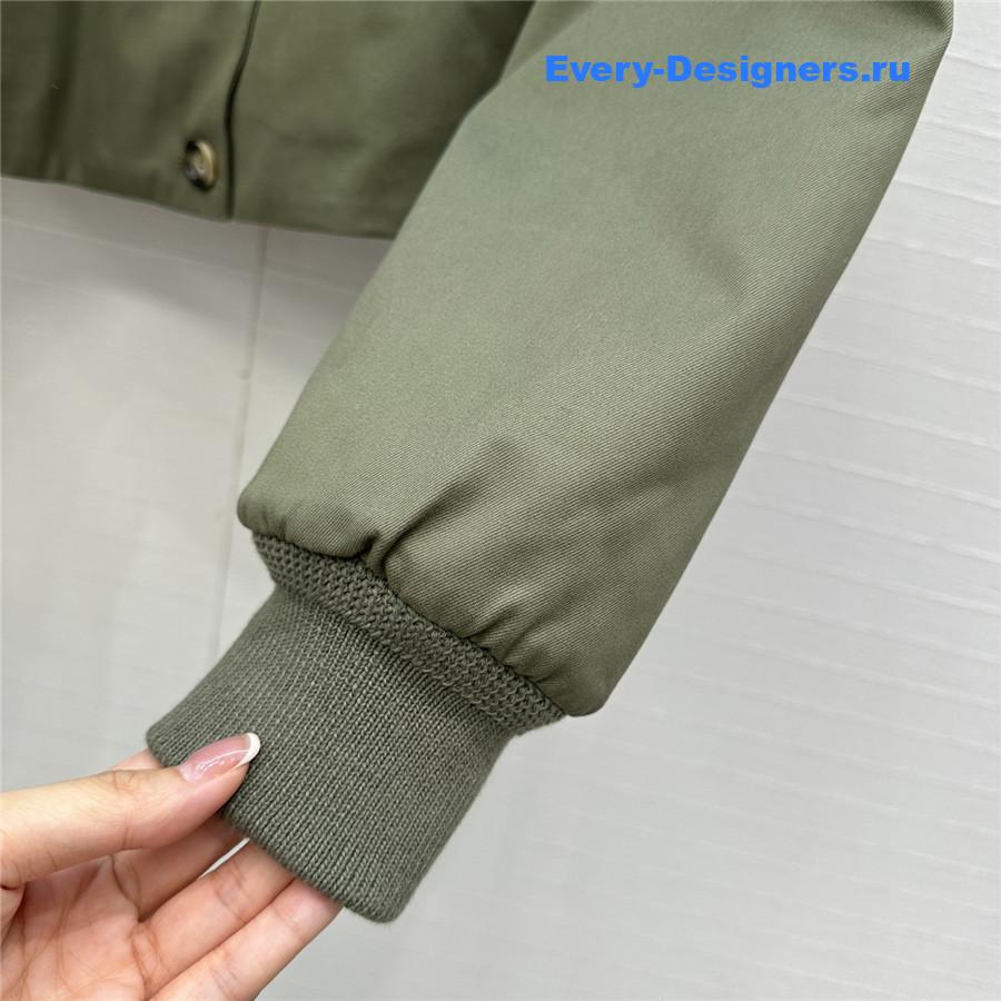 L0ew* green short parka
