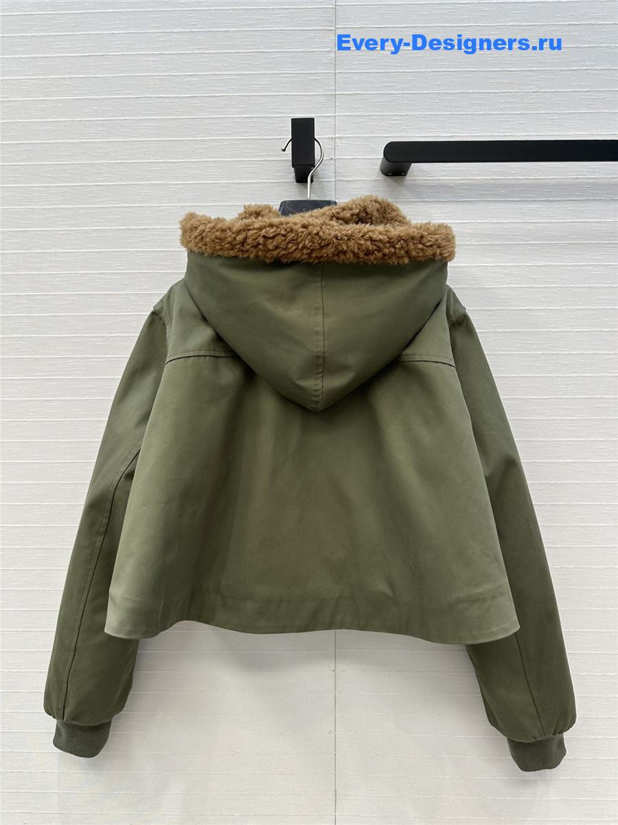 L0ew* green short parka