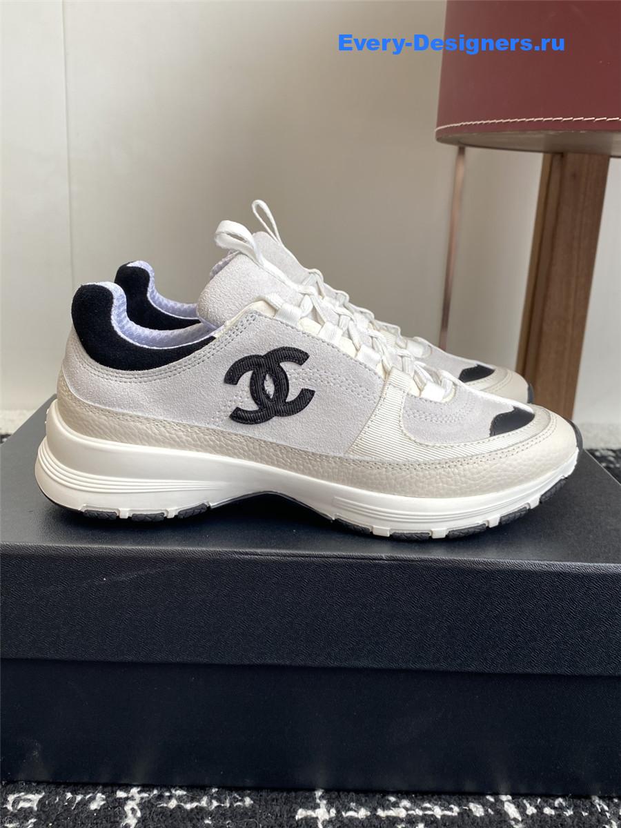 Ch**el cc logo white lambskin low top sneaker