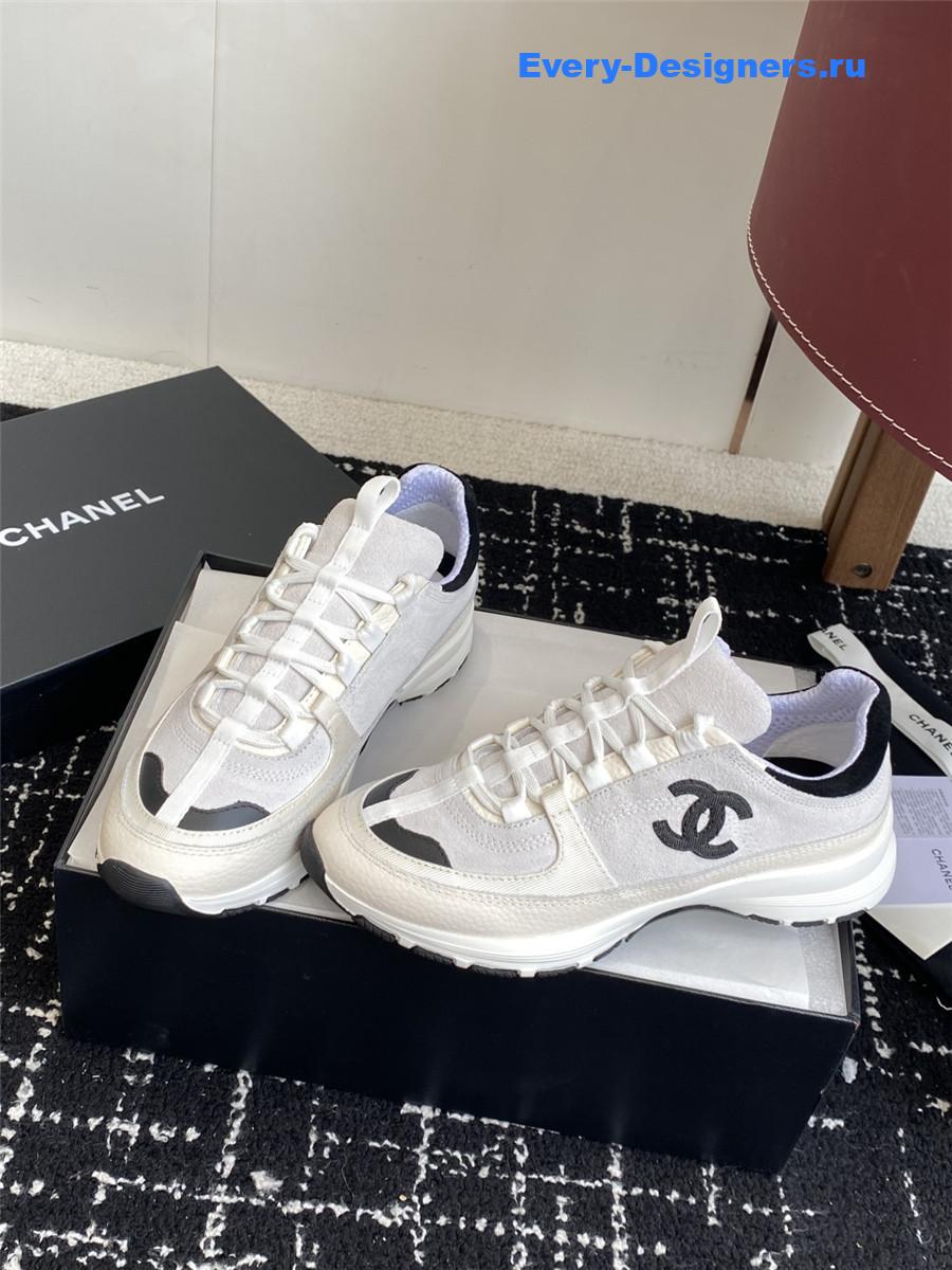 Ch**el cc logo white lambskin low top sneaker