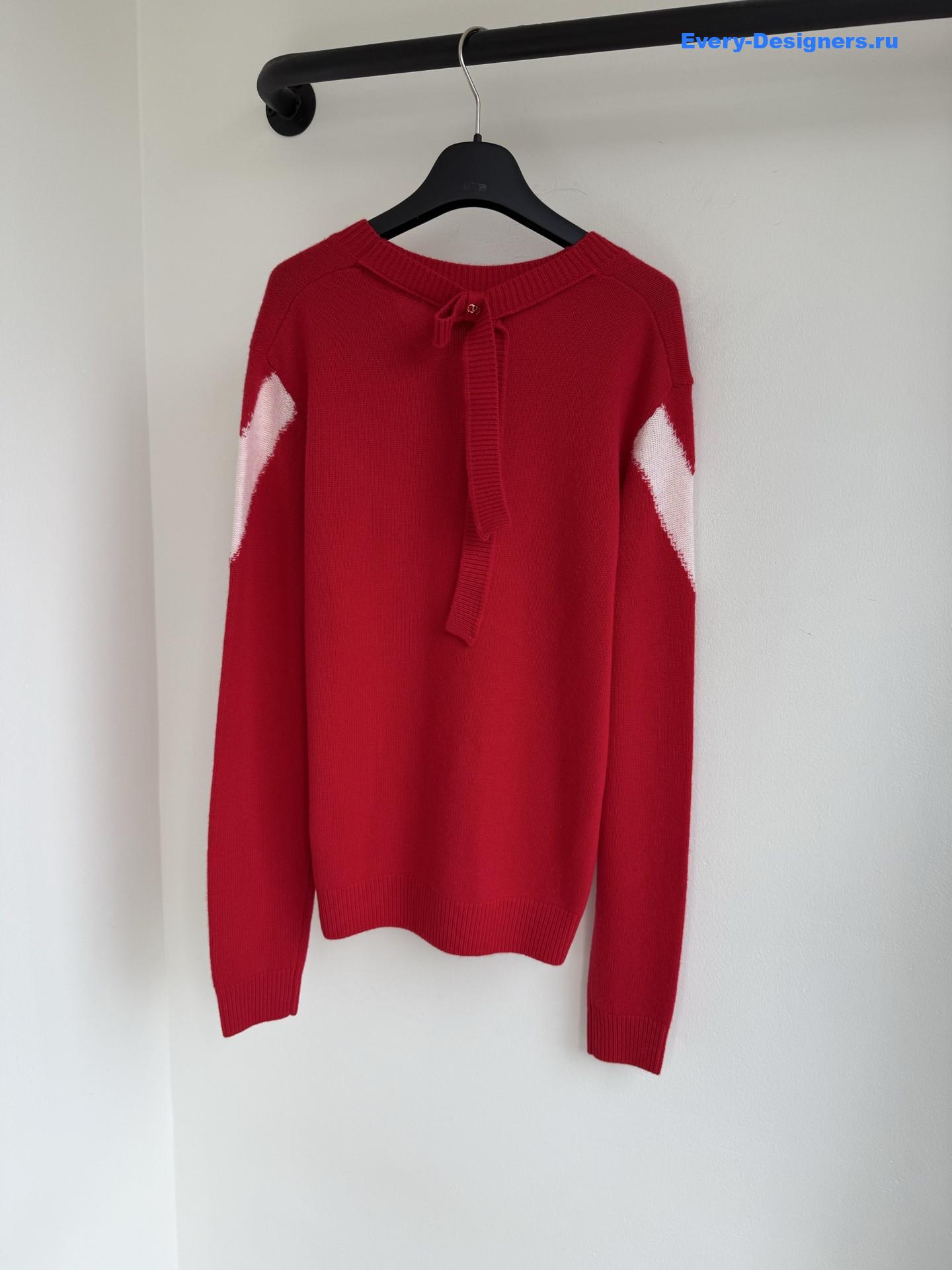 Va1e*ntin0 garavani red v-neck wool sweater
