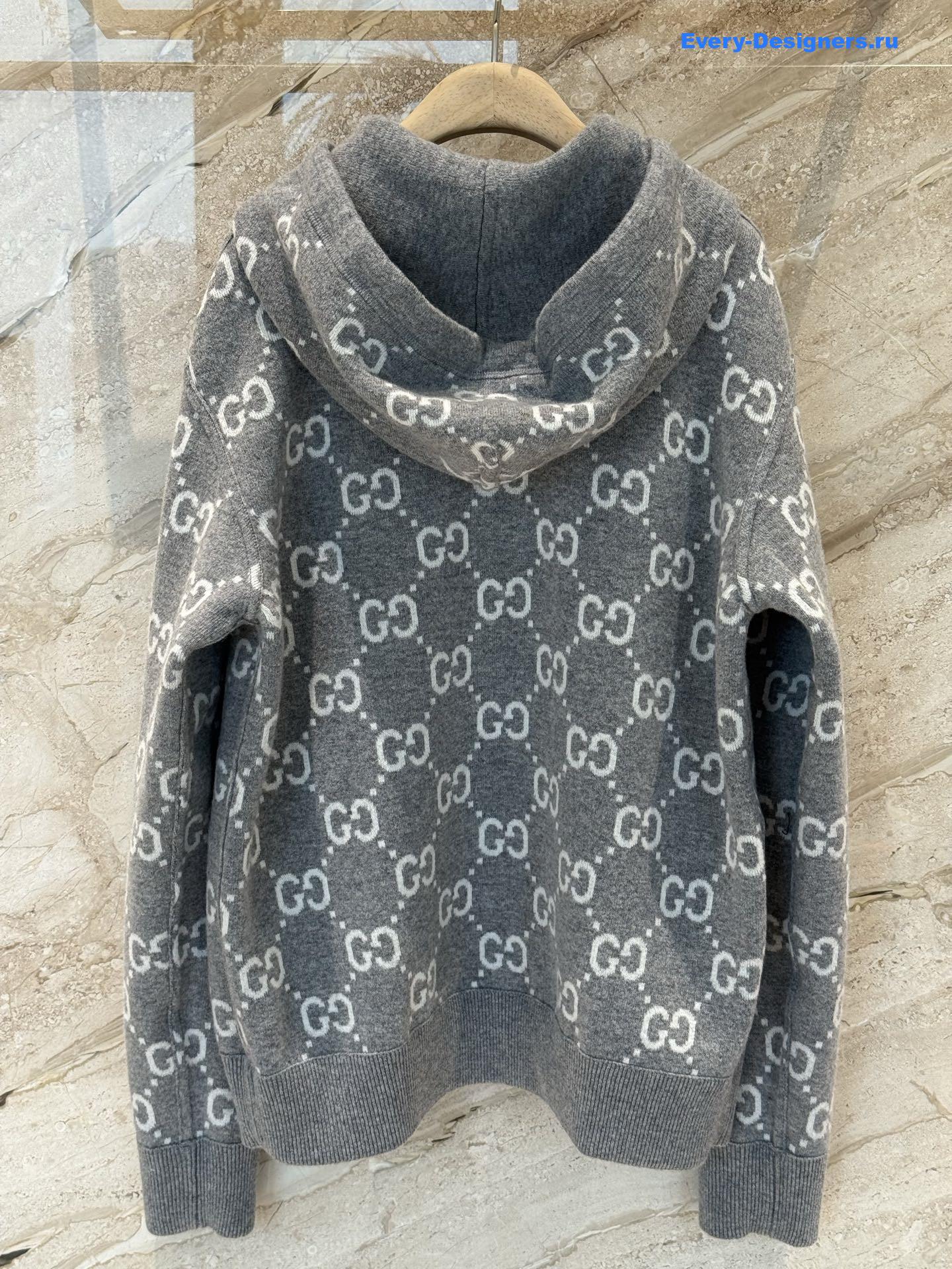 Gvc*1 gg grey wool hooded cardigan