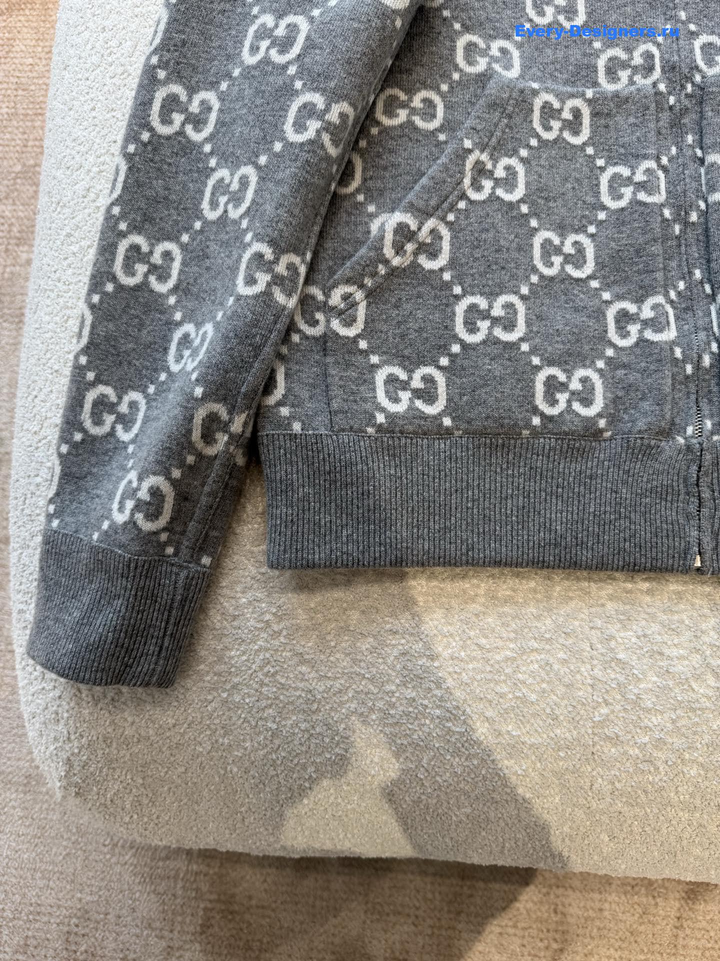 Gvc*1 gg grey wool hooded cardigan