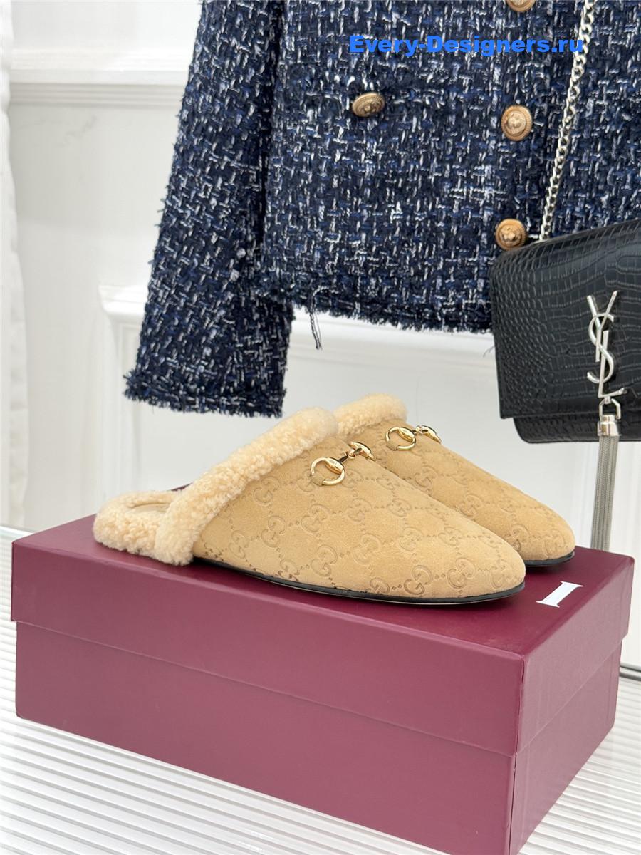 Gvc*1 horsebit gg brown suede shearling mules