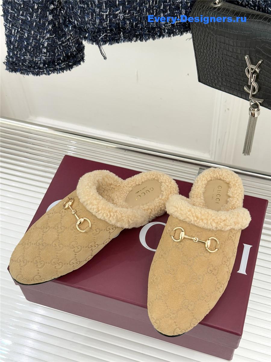 Gvc*1 horsebit gg brown suede shearling mules