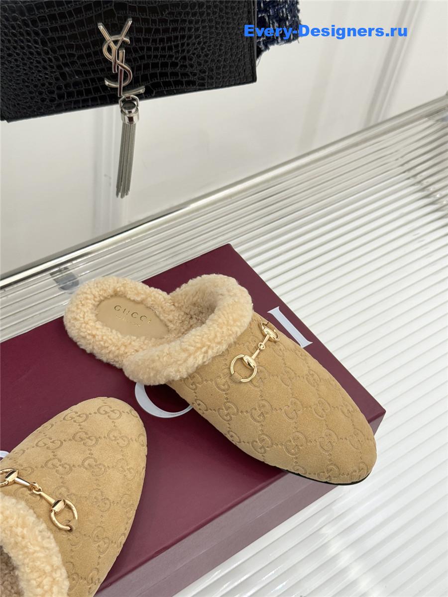 Gvc*1 horsebit gg brown suede shearling mules