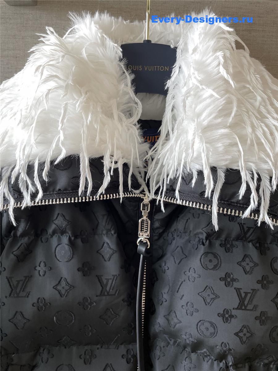 l0vis Vvtt0n feather collar puffer jacket