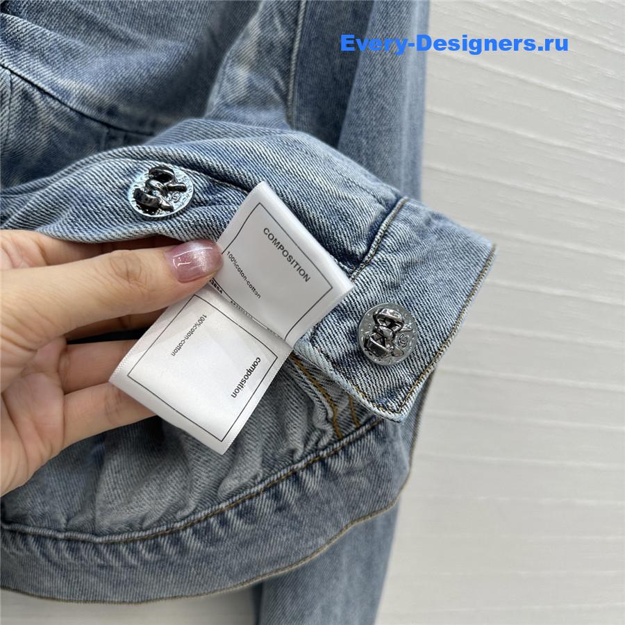 Ch**el coco bow blue denim jacket