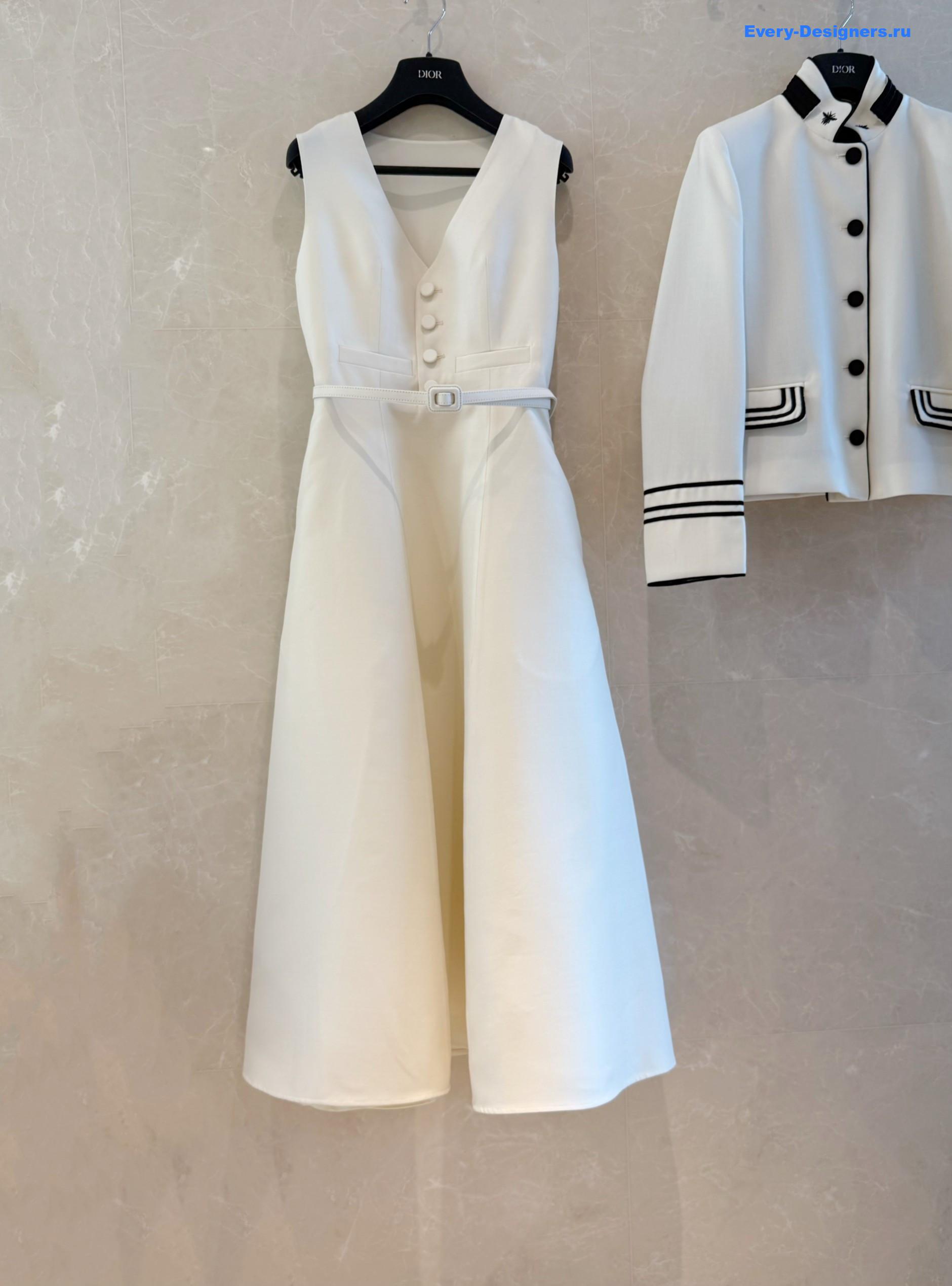D10r belt white wool mid-length flared dress