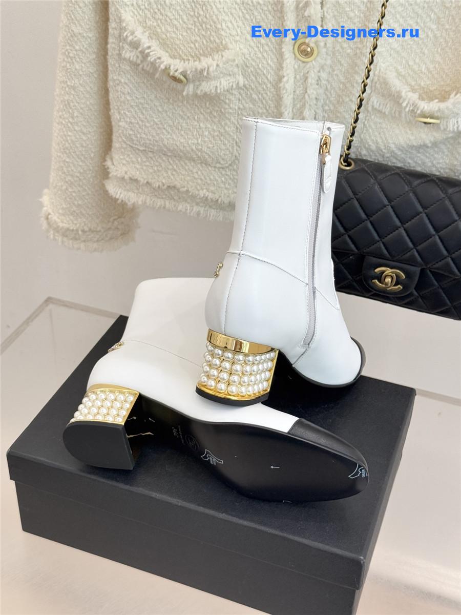Ch**el white pearl chunky heel ankle boots