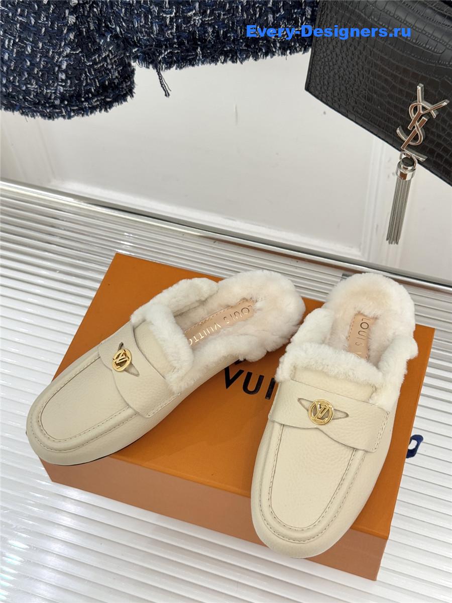 l0vis Vvtt0n white soho open back loafer