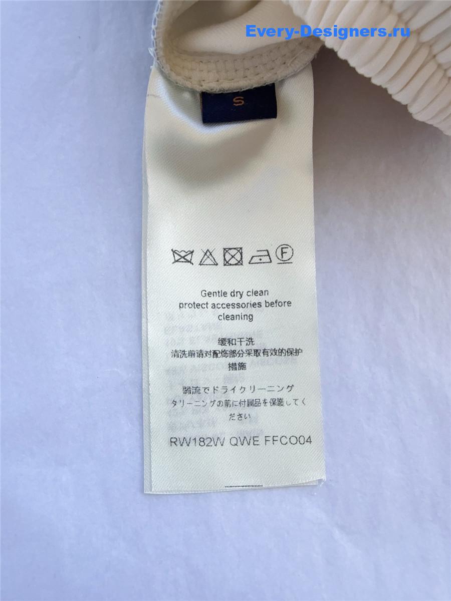 l0vis Vvtt0n color-blocked mountain signature jacket set