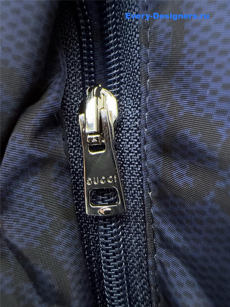 Gvc*1 printed technical poplin zip jacket