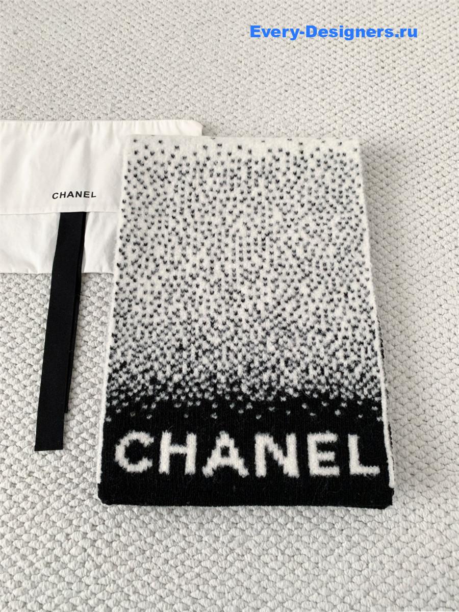 Ch**el black white gradient scarf