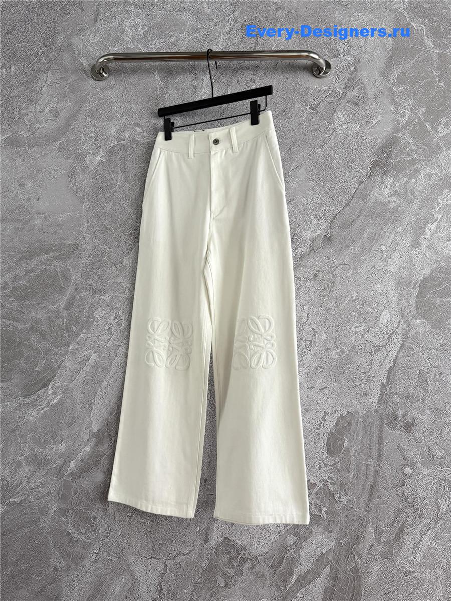 L0ew* anagram embroidered white jeans