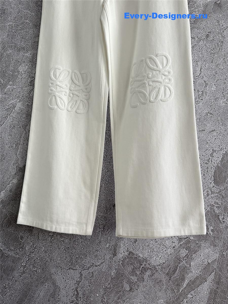 L0ew* anagram embroidered white jeans